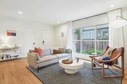 Perfect 2 BR Uptown Dallas - Image 2