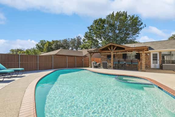 Plano House close to Mckinney and Oak Point Park - Image 1
