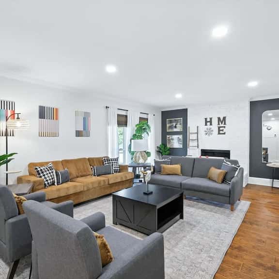 4BR Gem Near Trails - Image 1